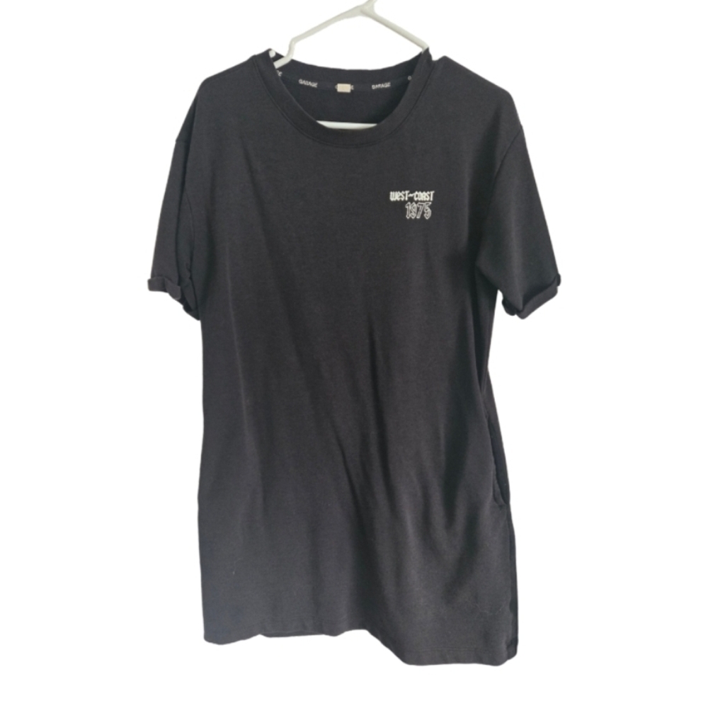 Black T-Shirt Dress West Coast 1975